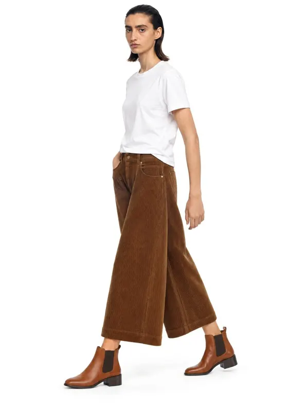 Corduroy culottes on an AI model, three-quarter