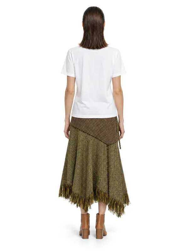 Fringed tweed skirt on an AI model, back